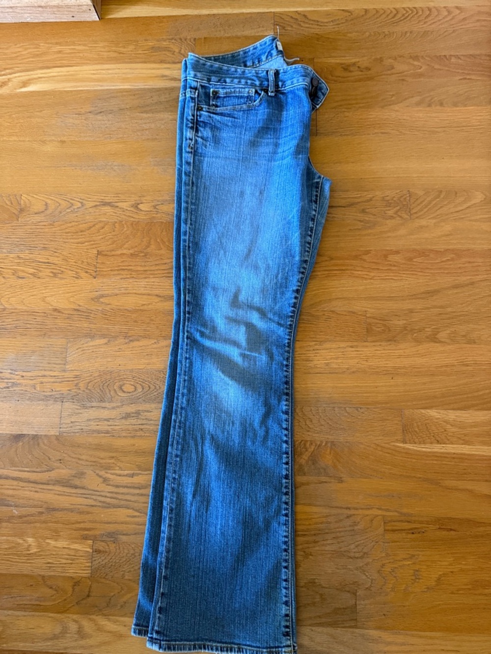 AE High Rise Artist Flare Jeans